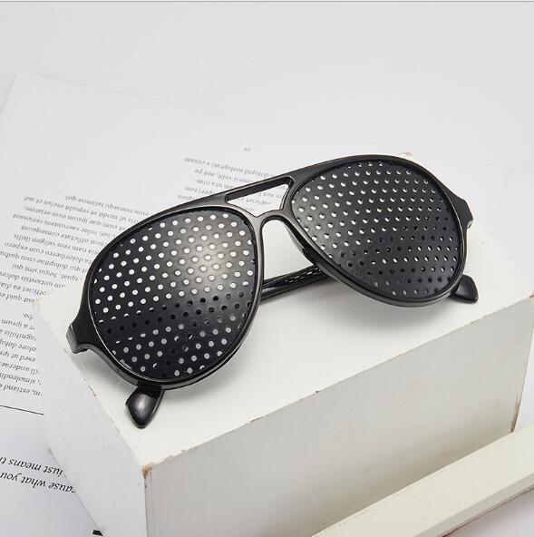 Akių treniruotės akiniai – pinhole stiliaus, unisex, lauko veiklai